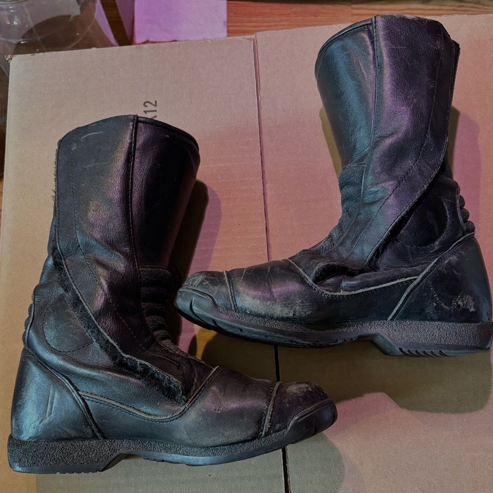 BMW Motorrad motorcycle boots. These are designed for motorcycle riding, Leather